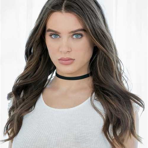 Lana Rhoades 🔞